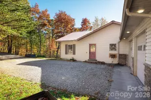 22 Faholoa Ridge Rd, Black Mountain, NC 28711 - Photo 23