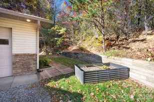 22 Faholoa Ridge Rd, Black Mountain, NC 28711 - Photo 45