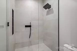 34 Bridgeway Dr, Candler, NC 28715 - Photo 31