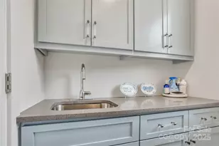 211 Killian Rd, Stanley, NC 28164 - Photo 23