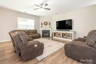 440 Wheat Field Dr, Mount Holly, NC 28120 - Photo 9