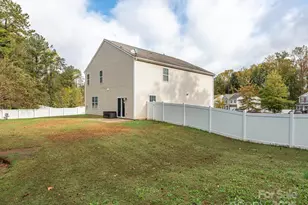 440 Wheat Field Dr, Mount Holly, NC 28120 - Photo 41