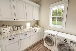 2031 Piper Ridge Dr, Lenoir, NC 28645 - Photo 11