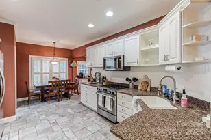 122 Mariner Pointe Ln, Mooresville, NC 28117 - Photo 5