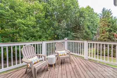 122 Mariner Pointe Lane, Mooresville, NC 28117 - Photo 9