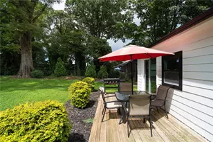 914 Crestmere St, Charlotte, NC 28208 - Photo 39