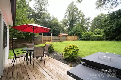 914 Crestmere Street, Charlotte, NC 28208 - Photo 35