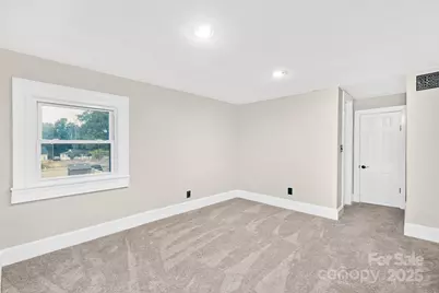 3824 Freedom Drive, Charlotte, NC 28208 - Photo 29