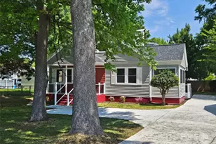 3824 Freedom Dr, Charlotte, NC 28208 - Photo 3