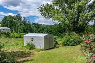 1147 Old Linville Rd, Marion, NC 28752 - Photo 5