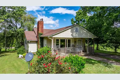 1147 Old Linville Road, Marion, NC 28752 - Photo 1