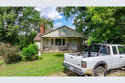 1147 Old Linville Road, Marion, NC 28752 - Photo 3