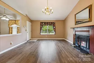 248 Flowerwood Dr, Hopkins, SC 29061 - Photo 5