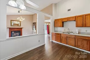 248 Flowerwood Dr, Hopkins, SC 29061 - Photo 9