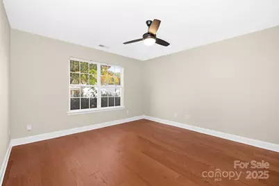 2012 Pheasant Glen Road, Charlotte, NC 28214 - Photo 7