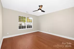 2012 Pheasant Glen Rd, Charlotte, NC 28214 - Photo 7