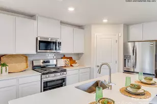 1821 River Crossing Ln, Edgemoor, SC 29712 - Photo 9