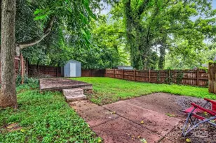 2030 Vinton St, Charlotte, NC 28216 - Photo 17