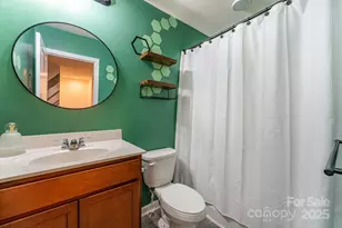 1526 Starmount Cove Ln, Charlotte, NC 28210 - Photo 13