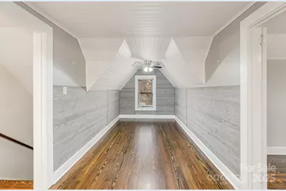 515 S Ashe Avenue, Newton, NC 28658 - Photo 27