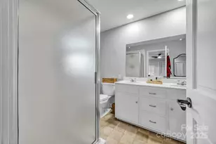 651 25th Ave NW, Hickory, NC 28601 - Photo 21