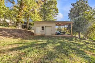 651 25th Ave NW, Hickory, NC 28601 - Photo 33