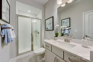 2003 Hawksworth Ln, Charlotte, NC 28262 - Photo 11