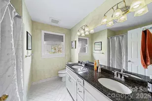 5224 Silchester Ln, Charlotte, NC 28215 - Photo 23