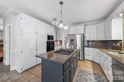 5224 Silchester Lane, Charlotte, NC 28215 - Photo 17