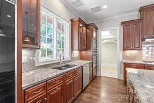 3204 Bozman Ct, Charlotte, NC 28226 - Photo 13