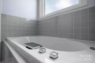 712 Painted Feather Ln NW, Conover, NC 28613 - Photo 17