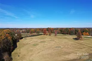 3800 Sarazen Ct NE, Conover, NC 28613 - Photo 5