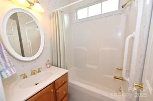 3800 Sarazen Ct NE, Conover, NC 28613 - Photo 21