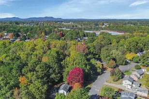 664 Tryon Pl, Gastonia, NC 28054 - Photo 3