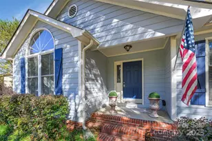 664 Tryon Pl, Gastonia, NC 28054 - Photo 3