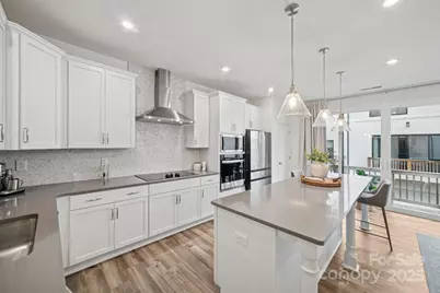 2318 Magnolia Blossom Way, Charlotte, NC 28211 - Photo 5