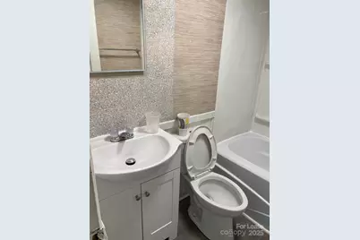 327 39th Street Place SW, Hickory, NC 28602 - Photo 7