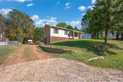 2422 Messer Street, Valdese, NC 28690 - Photo 3