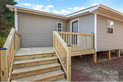 2422 Messer Street, Valdese, NC 28690 - Photo 7