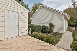 1115 Drummond Ln, Matthews, NC 28104 - Photo 21