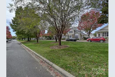 1115 Drummond Lane, Matthews, NC 28104 - Photo 3