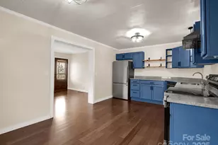 2 Red Apple Dr, Hendersonville, NC 28792 - Photo 17