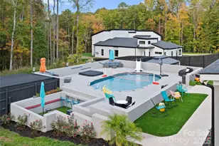 15700 Youngblood Rd, Charlotte, NC 28278 - Photo 17