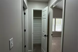 2617 Meadow Knoll Dr, Charlotte, NC 28269 - Photo 21