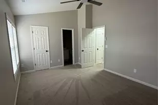 2617 Meadow Knoll Dr, Charlotte, NC 28269 - Photo 5