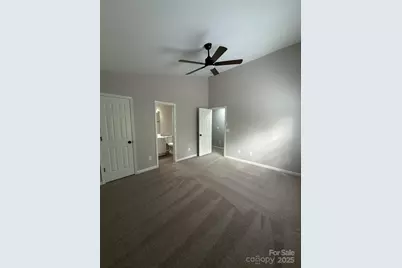 2617 Meadow Knoll Drive, Charlotte, NC 28269 - Photo 13