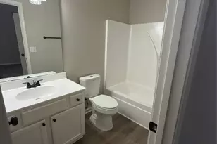 2617 Meadow Knoll Dr, Charlotte, NC 28269 - Photo 19