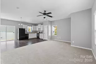 6004 Vista Woods Ln, Charlotte, NC 28215 - Photo 5