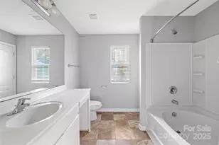 6004 Vista Woods Ln, Charlotte, NC 28215 - Photo 17