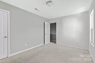 6004 Vista Woods Ln, Charlotte, NC 28215 - Photo 23